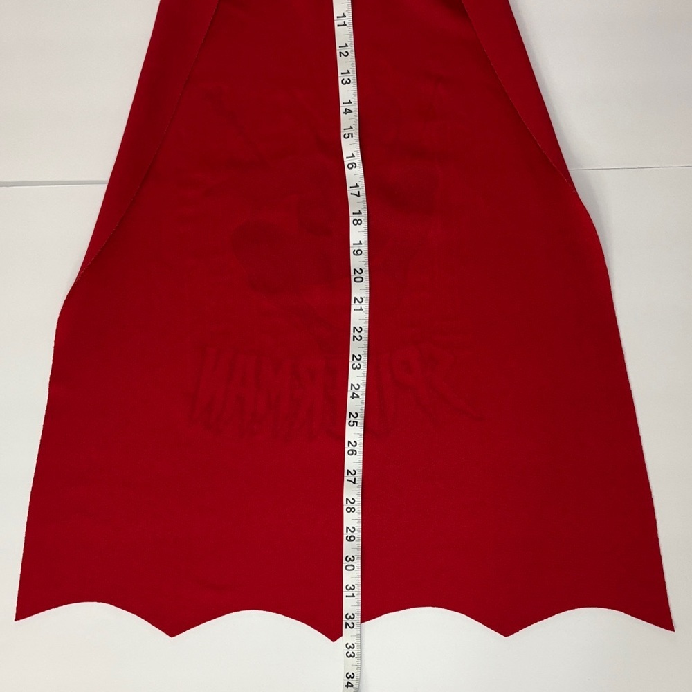 Red Spider-Man Cape - Picture 3 of 4